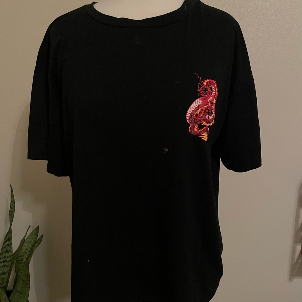 Black dragon shirt
